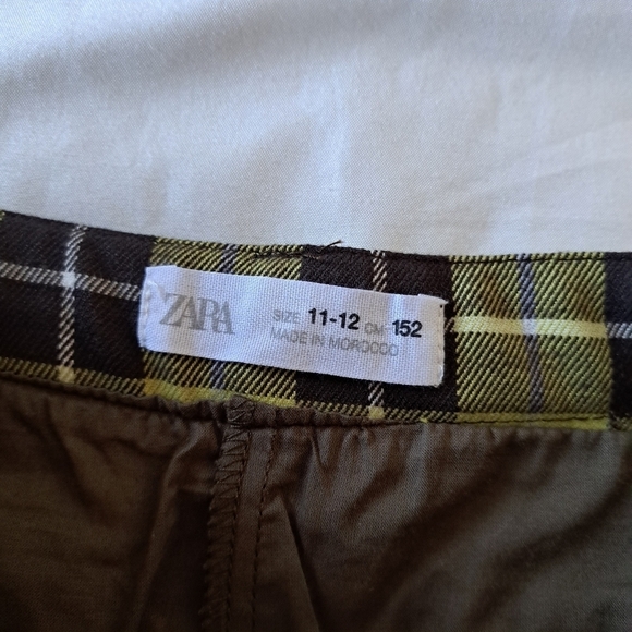 Zara girls size 11-12 plaid skirt with modesty shorts - Picture 3 of 6